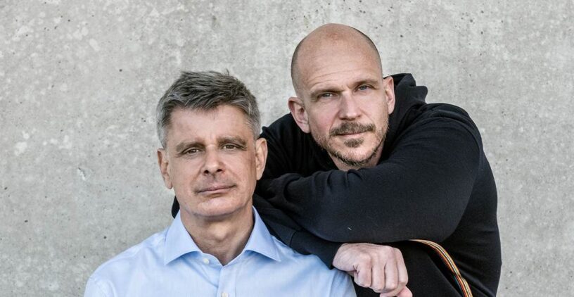 Gustaf Skarsgård och Peter Birro. Foto: Johan Bergmark